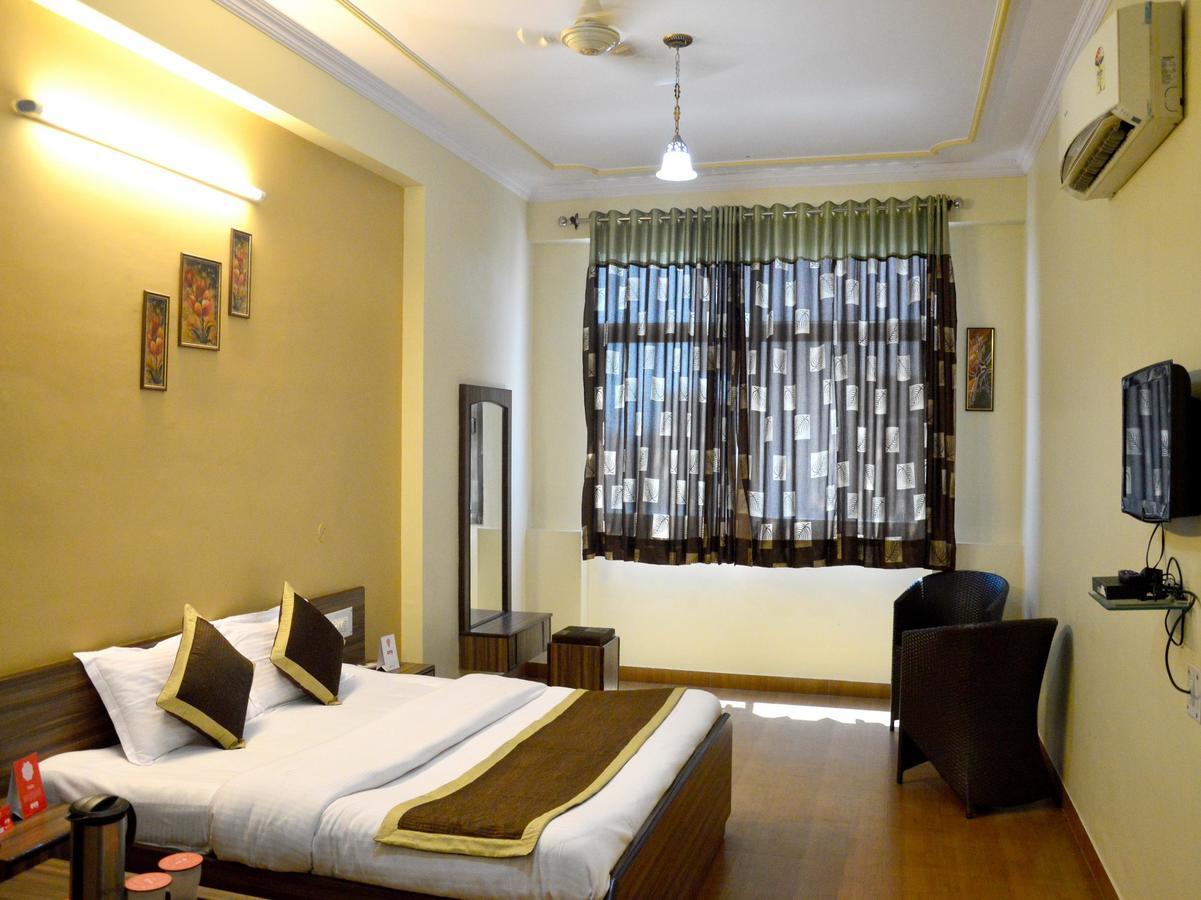 Oyo 6012 Hotel Rockwell Jaipur Luaran gambar